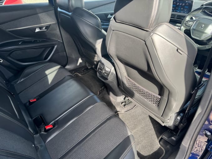 2025 Peugeot 3008