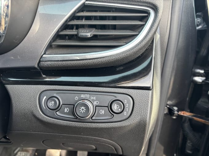 2025 Vauxhall Mokka X