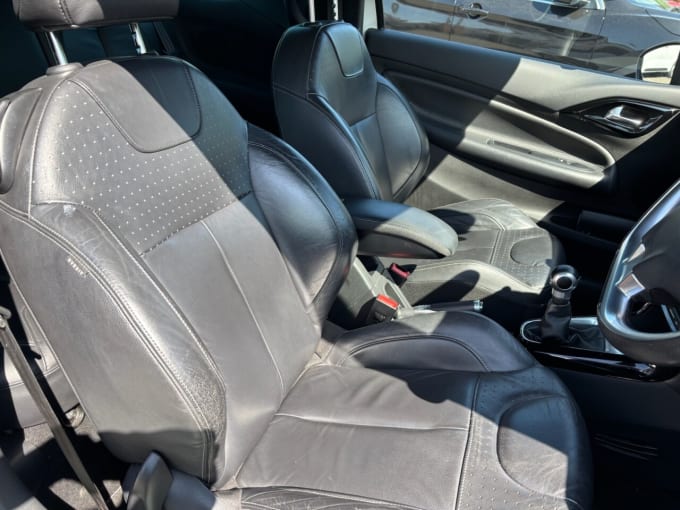2025 Ds Automobiles Ds 3