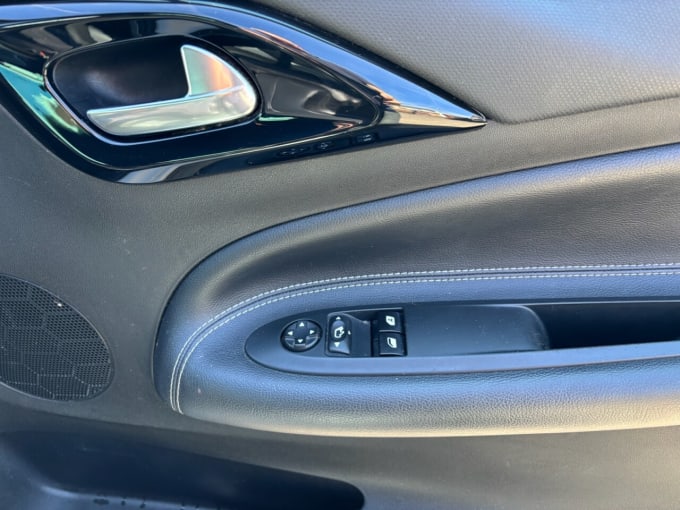 2025 Ds Automobiles Ds 3