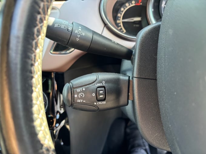 2025 Ds Automobiles Ds 3