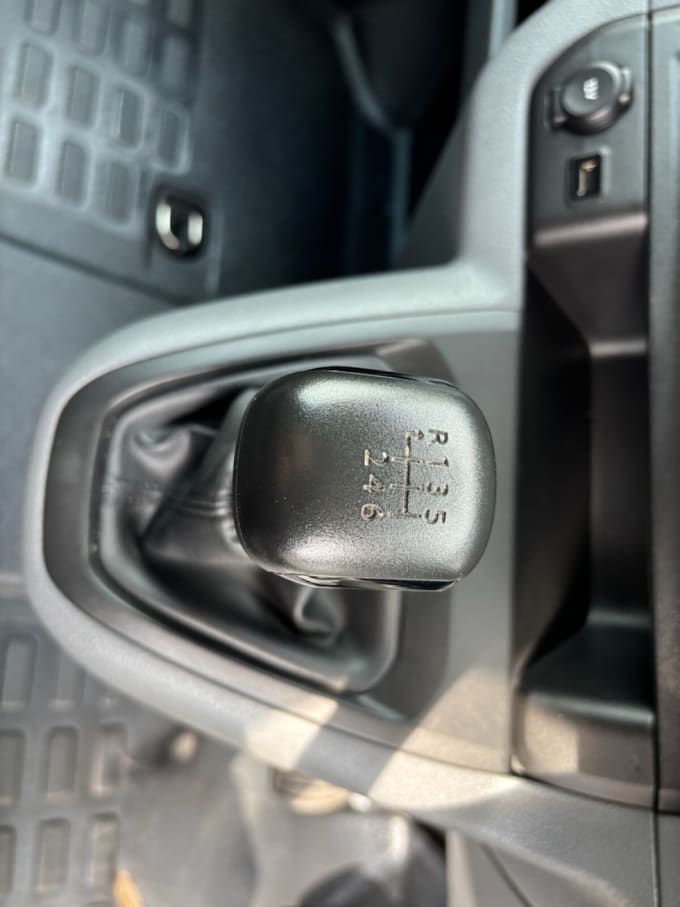 2025 Citroen Dispatch