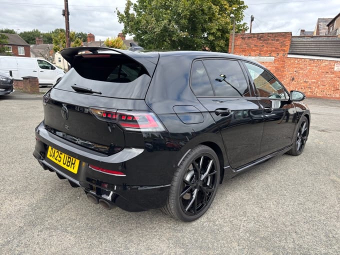 2025 Volkswagen Golf
