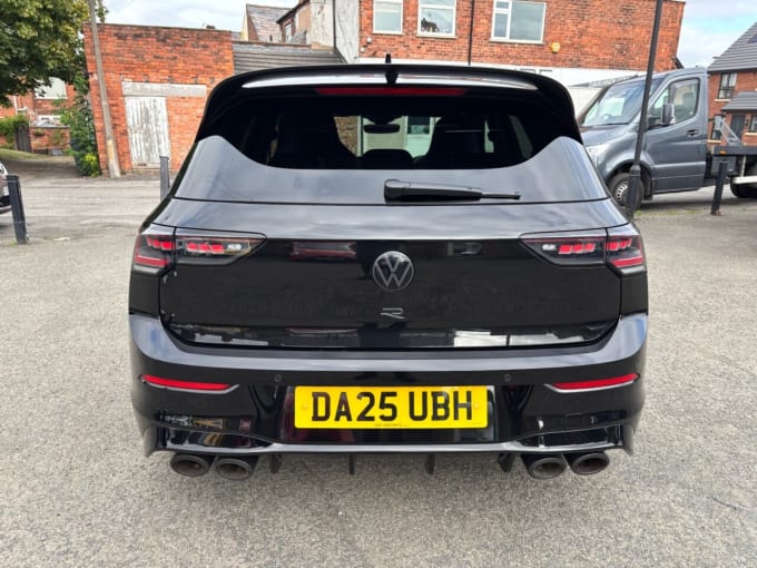 2025 Volkswagen Golf