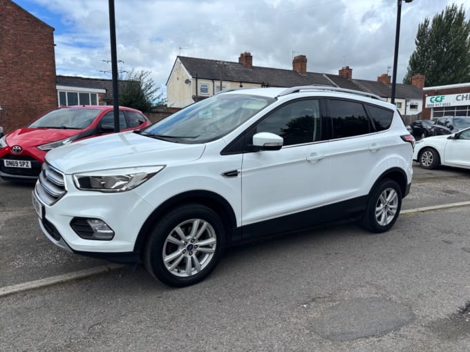2025 Ford Kuga