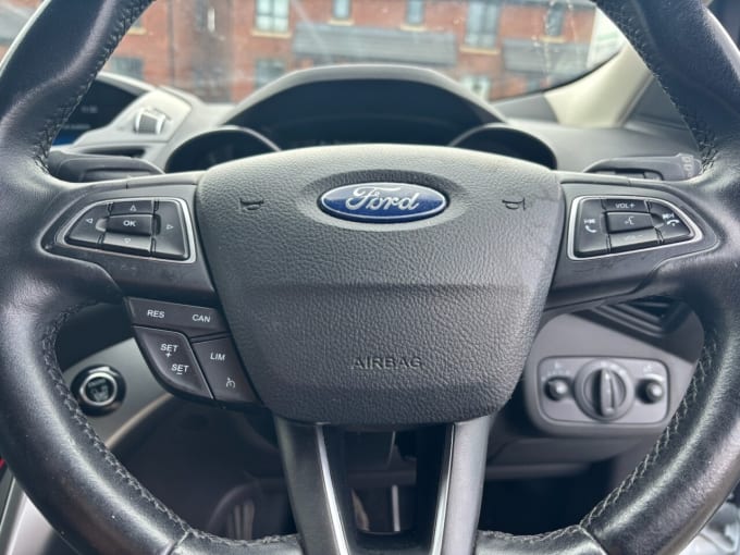 2025 Ford Kuga