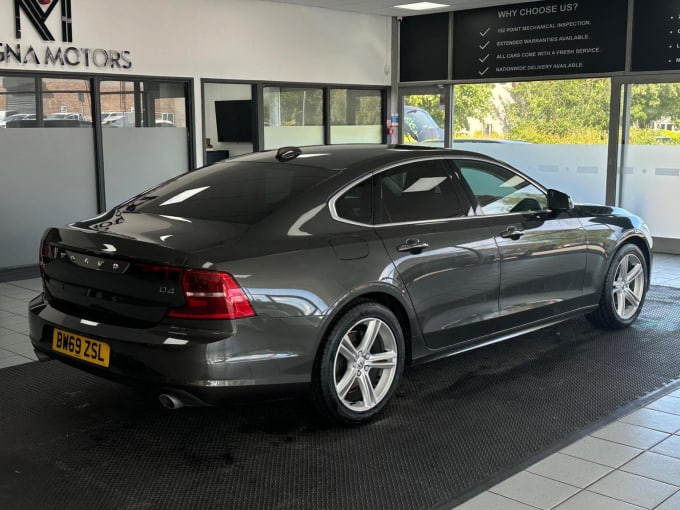 2020 Volvo S90