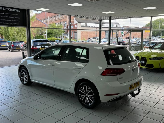 2017 Volkswagen Golf