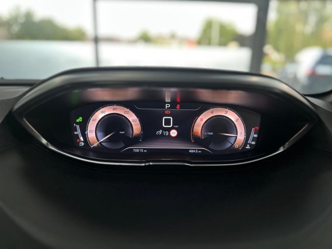 2019 Peugeot 5008
