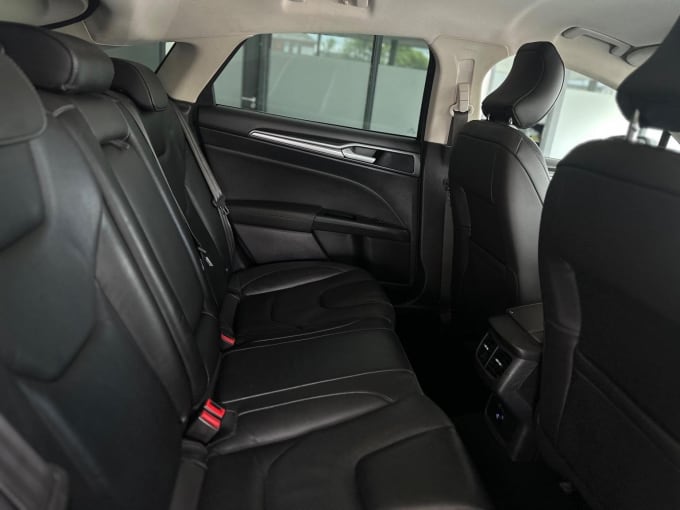 2015 Ford Mondeo