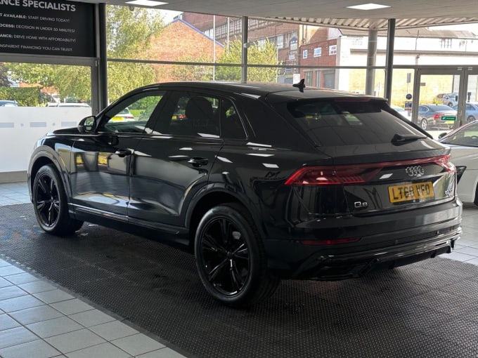 2018 Audi Q8
