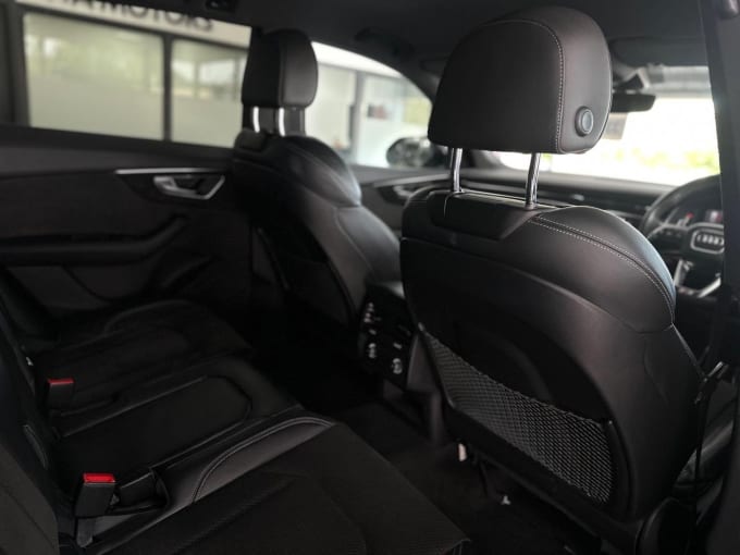 2018 Audi Q8
