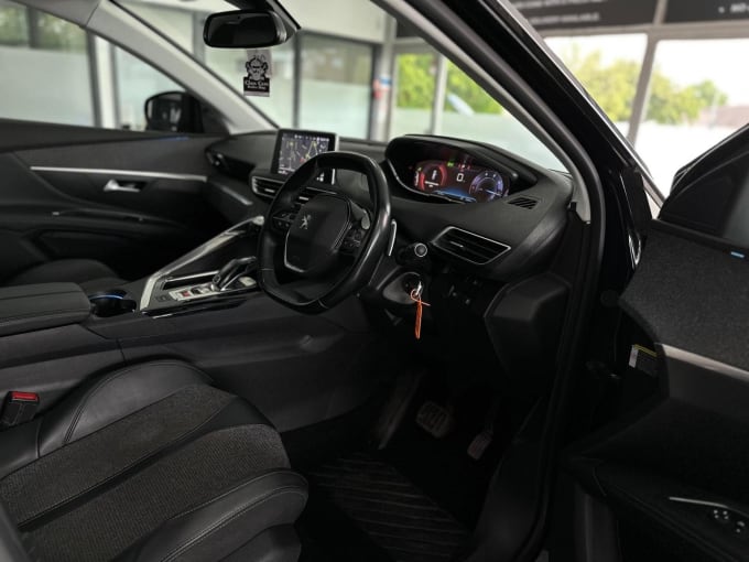 2019 Peugeot 5008