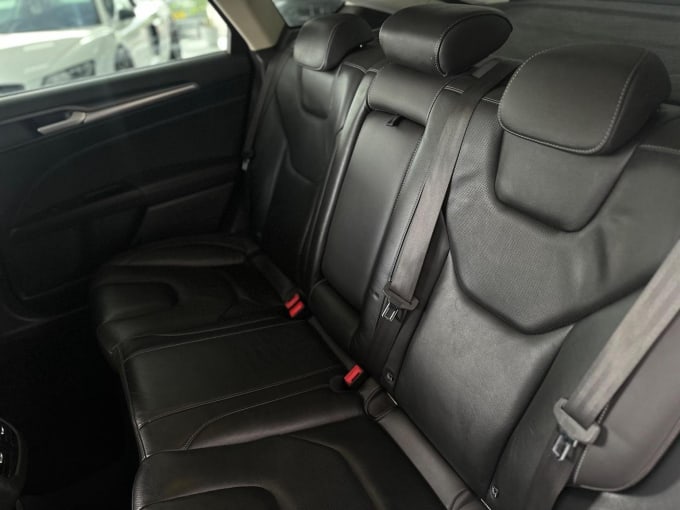 2015 Ford Mondeo