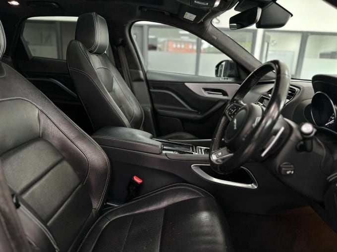 2018 Jaguar F-pace