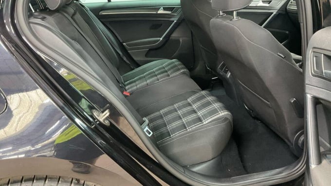 2019 Volkswagen Golf
