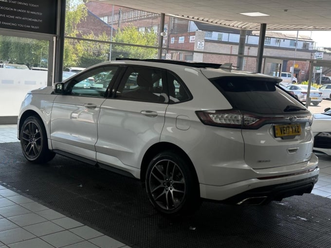 2017 Ford Edge