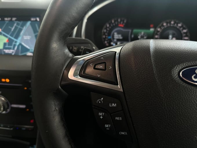 2017 Ford Edge