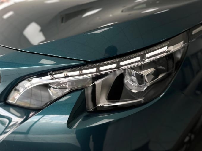 2020 Peugeot 5008