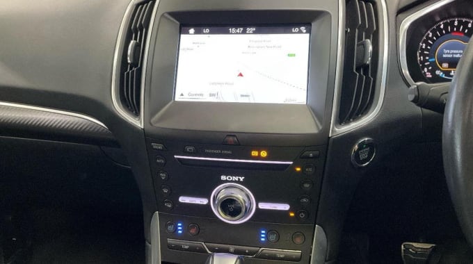 2017 Ford Edge