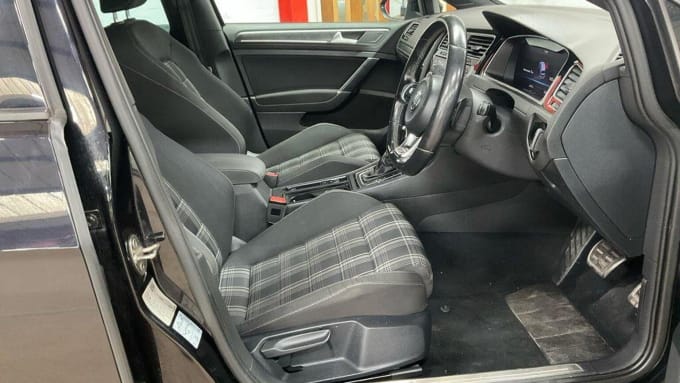 2019 Volkswagen Golf