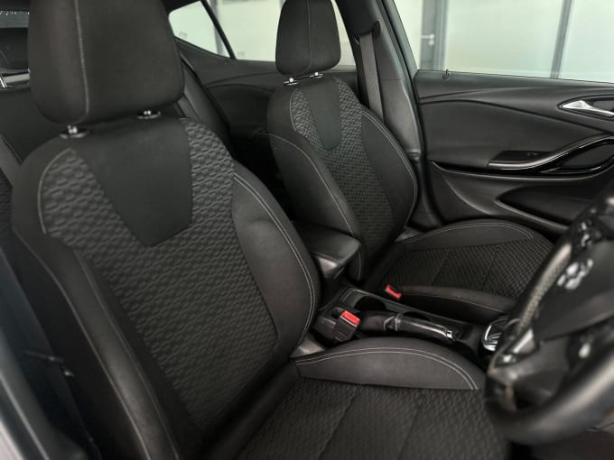2016 Vauxhall Astra