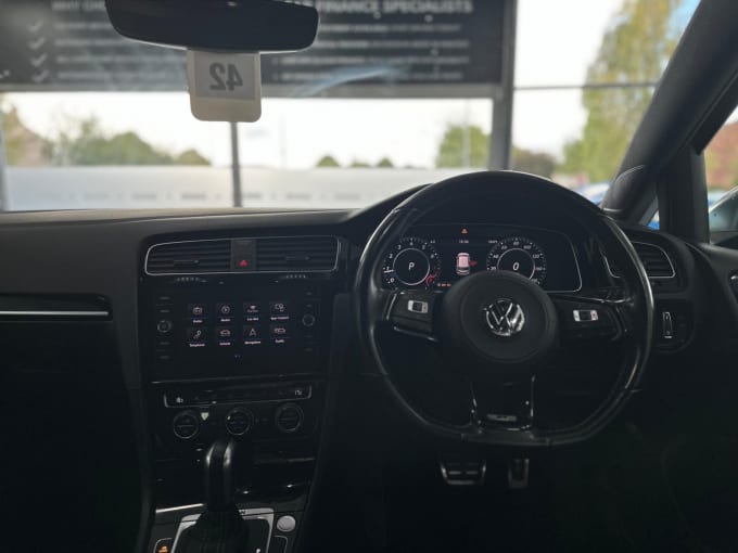 2019 Volkswagen Golf