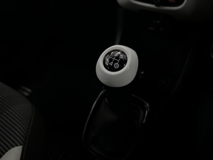 2018 Peugeot 108