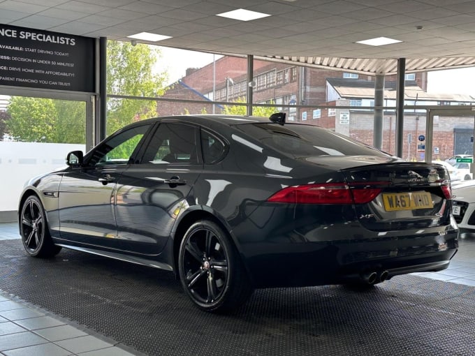 2017 Jaguar Xf