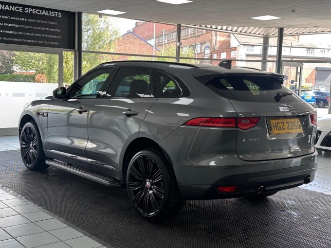 2017 Jaguar F-pace