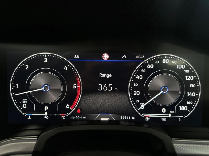2022 Volkswagen Touareg