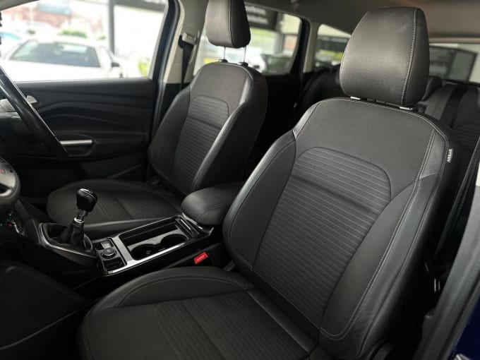 2017 Ford Kuga
