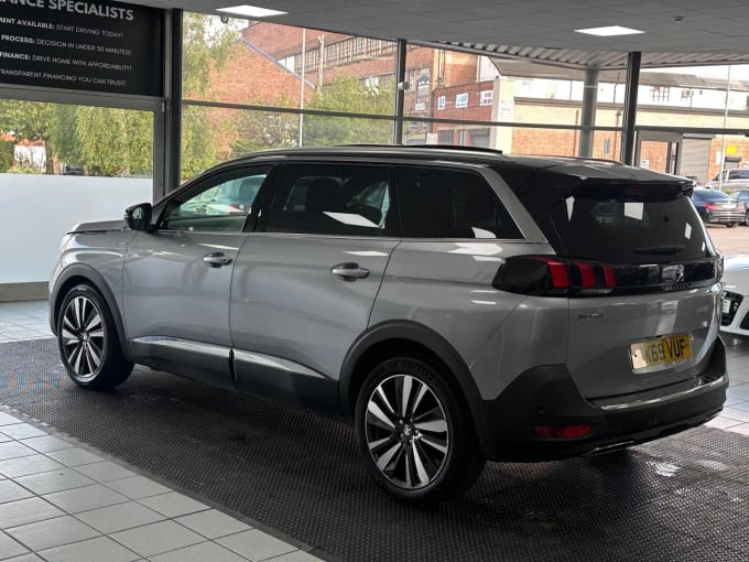 2019 Peugeot 5008
