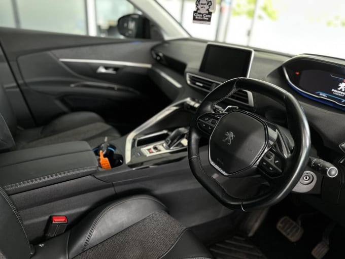 2019 Peugeot 5008