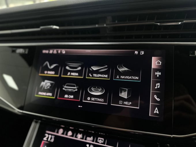 2018 Audi Q8