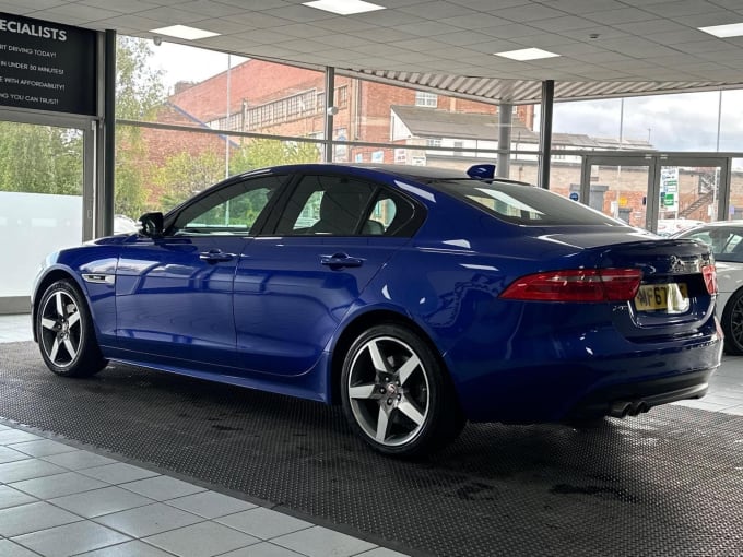 2017 Jaguar Xe