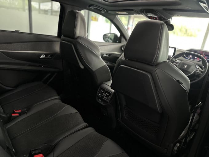 2020 Peugeot 5008