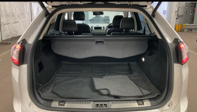 2017 Ford Edge