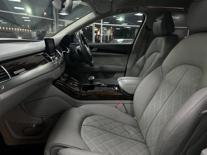 2015 Audi A8