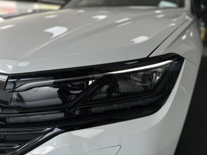 2022 Volkswagen Touareg