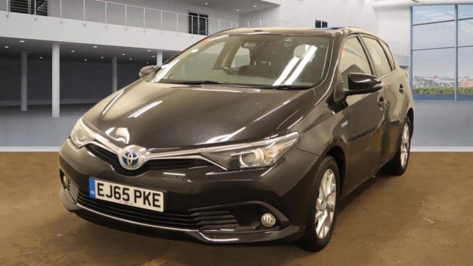 2015 Toyota Auris