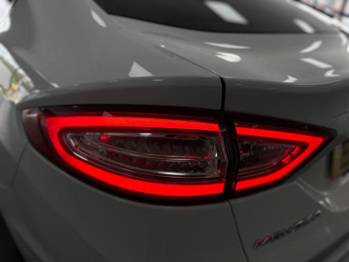 2015 Ford Mondeo