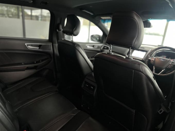 2019 Ford Edge