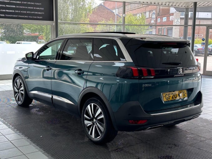2020 Peugeot 5008