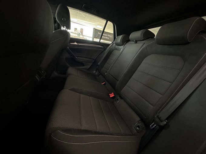 2018 Volkswagen Golf