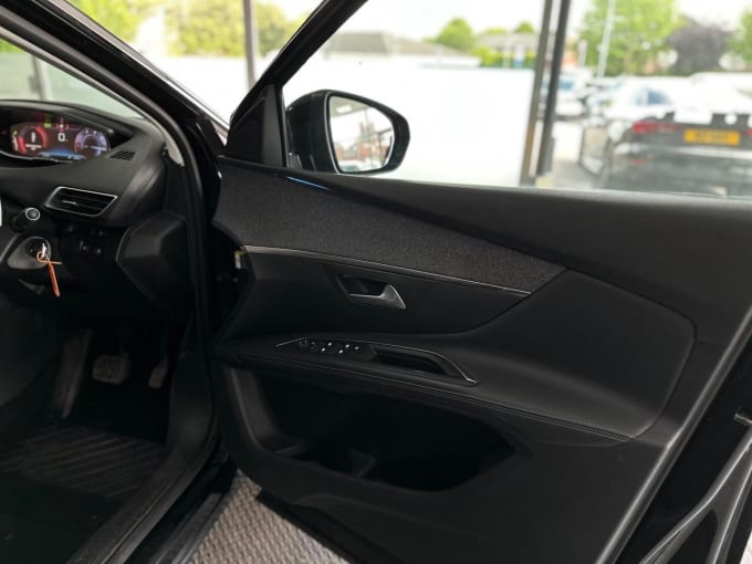 2019 Peugeot 5008