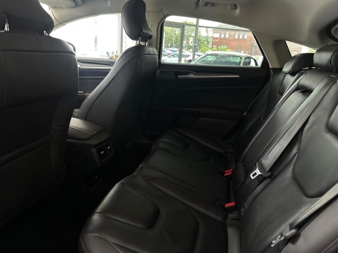 2015 Ford Mondeo