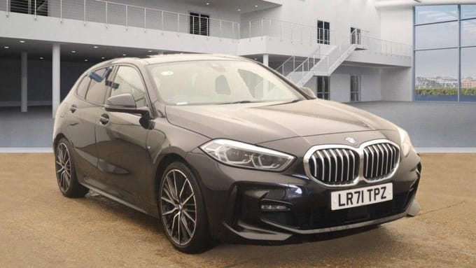 2021 BMW 1 Series