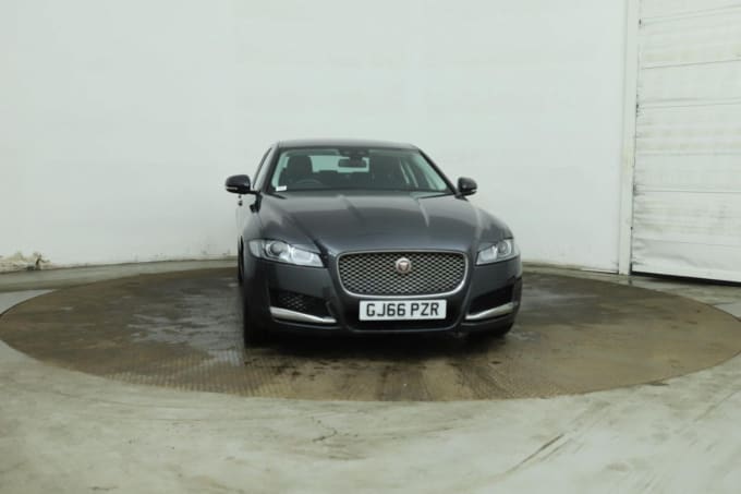 2016 Jaguar Xf