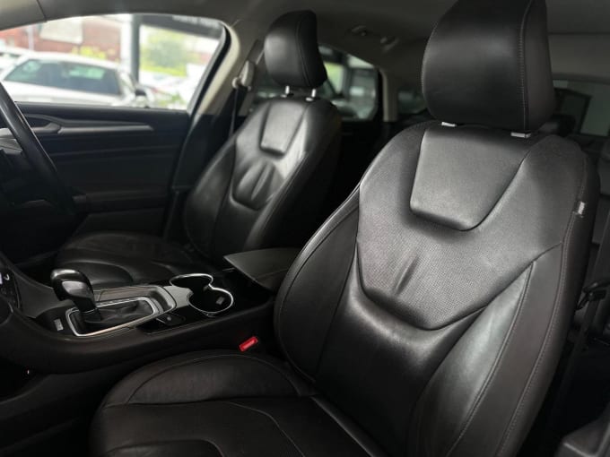 2015 Ford Mondeo